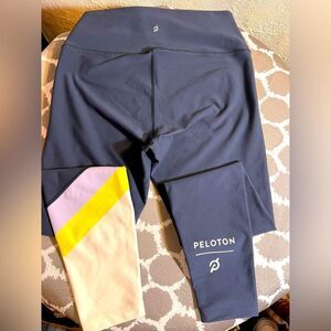 Peloton Leggings - Navy and Yellow full length to ankle